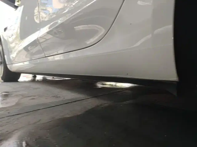 Tesla Model 3 — Фото автомобиля 21