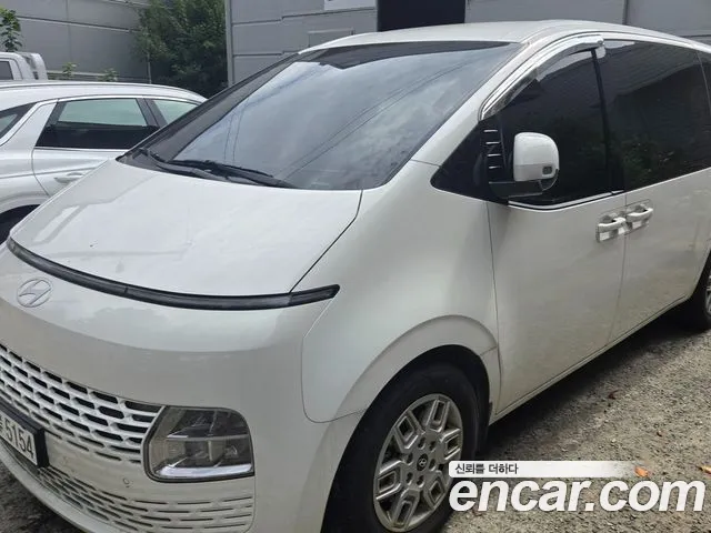 Hyundai Staria — Фото автомобиля 2