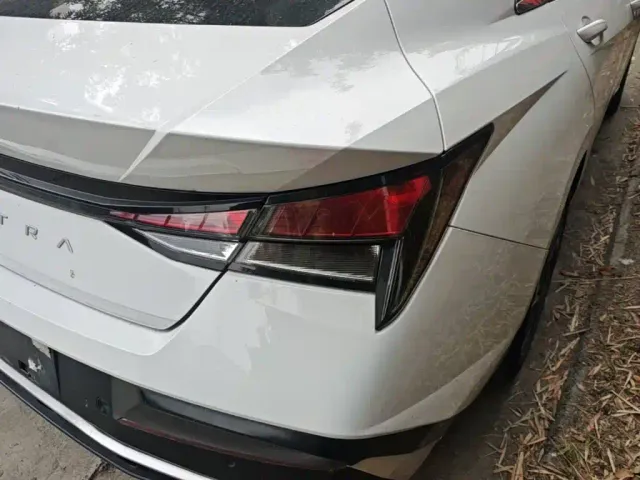 Hyundai Elantra — Фото автомобиля 7