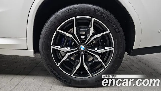 BMW X4 xDrive20i M Sport — Фото автомобиля 21