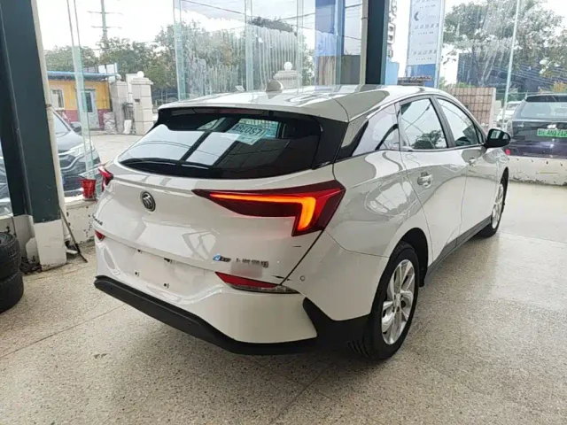 Buick Velite 6 — Фото автомобиля 6
