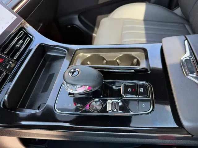 GAC Trumpchi M8 — Фото автомобиля 20