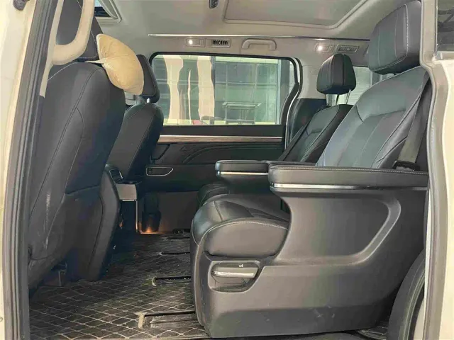 GAC Trumpchi M8 — Фото автомобиля 10