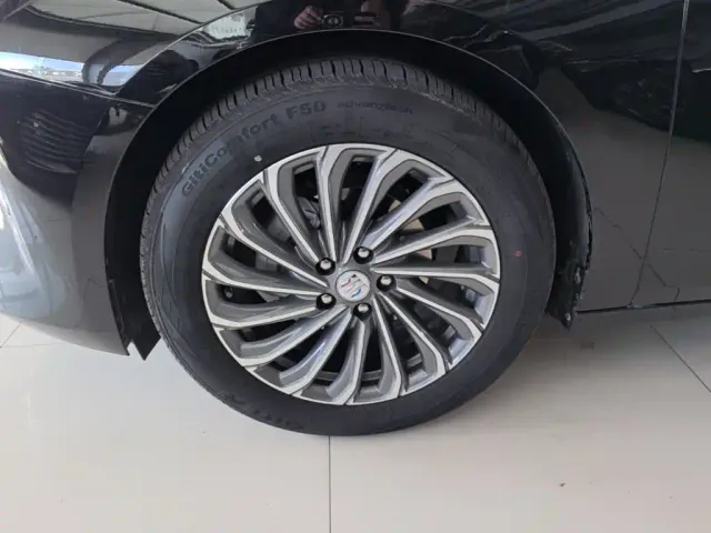 Buick LaCrosse — Фото автомобиля 22