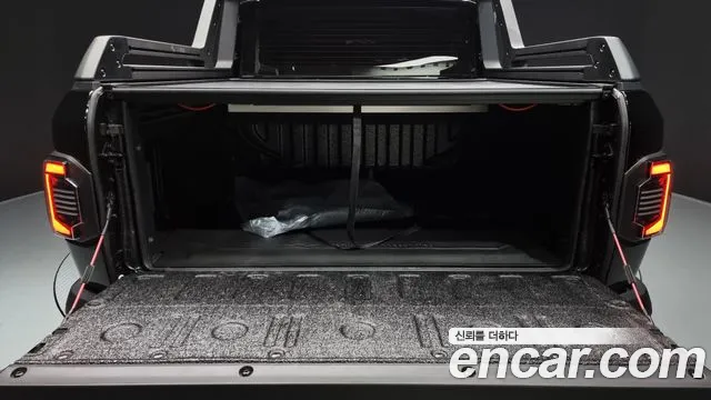 Kia Tasman Tasman 2.5T Бензин 4WD — Фото автомобиля 20