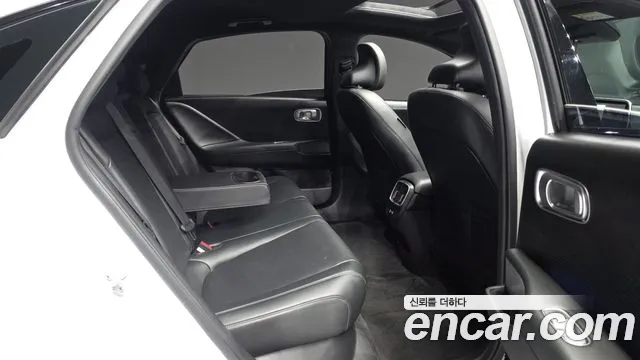 Hyundai Ioniq 6 — Фото автомобиля 18
