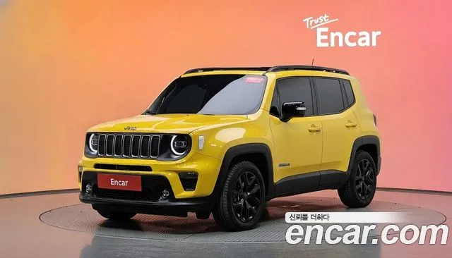 Фотография автомобиля — Jeep Renegade