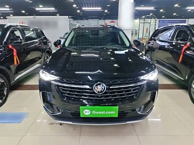 Buick Envision Plus — Фото автомобиля 2