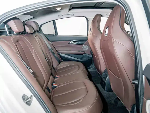BMW 1 Series — Фото автомобиля 20