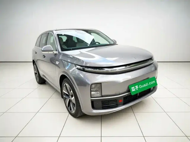 Li Auto L7 — Фото автомобиля 23