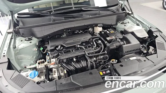 Hyundai Kona Kona (SX2) Бензин 2.0 2WD — Фото автомобиля 6