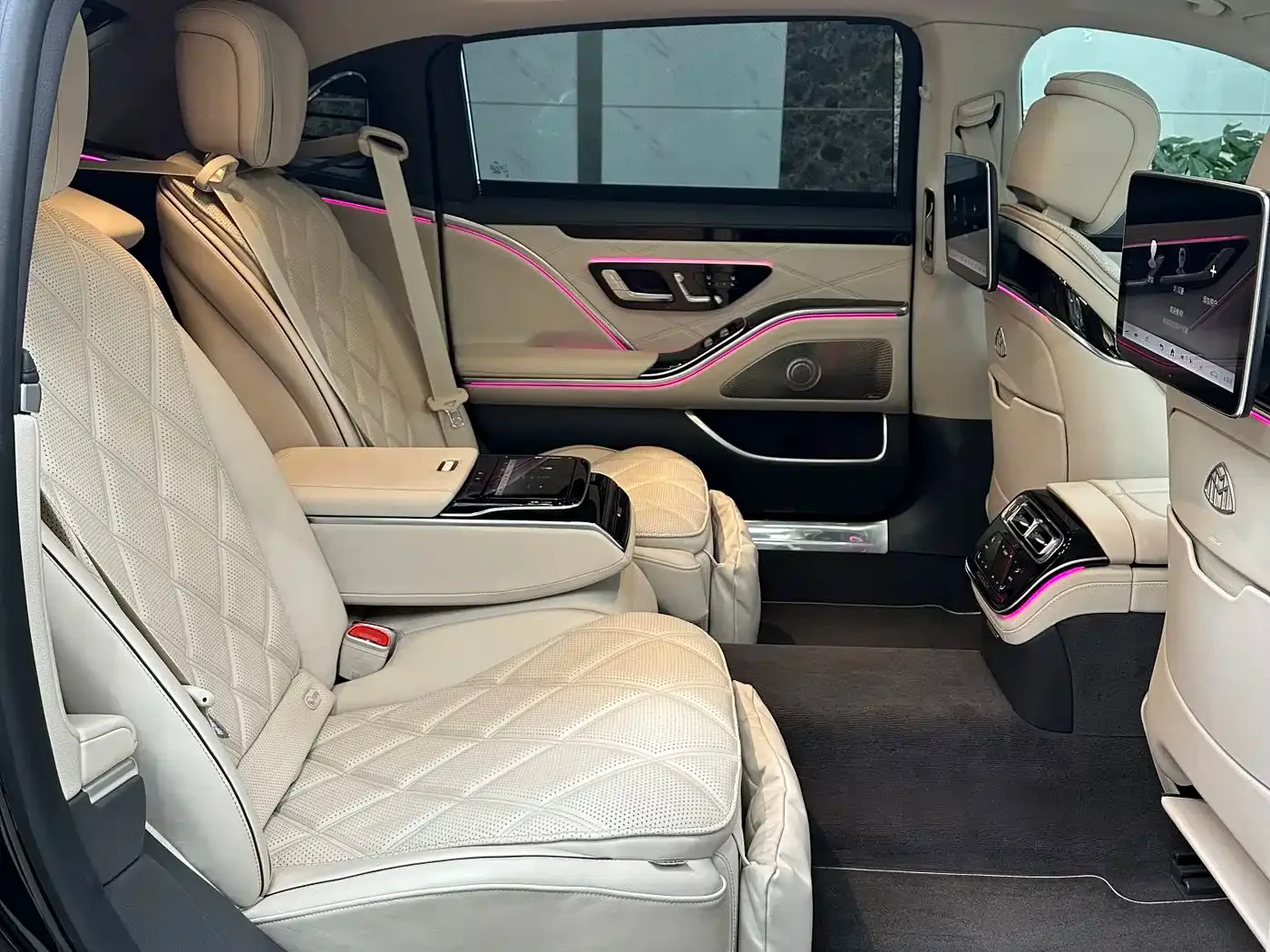 Mercedes-Benz Maybach S-Class 2023 S 480 4MATIC — Фото автомобиля 13
