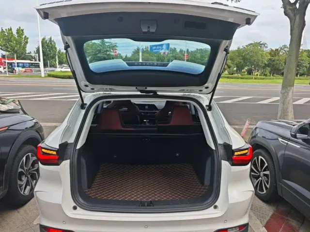 Changan Oushang X5 — Фото автомобиля 18