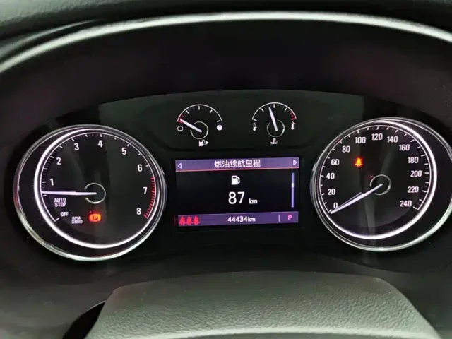 Buick LaCrosse — Фото автомобиля 14