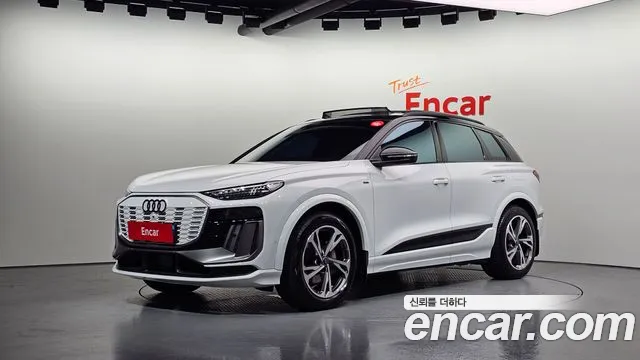 Фотография автомобиля — Audi Q6 e-tron GF