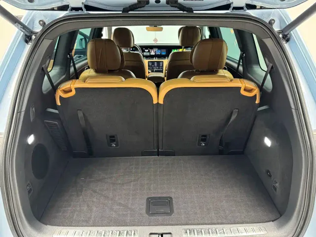 Li Auto ONE — Фото автомобиля 16