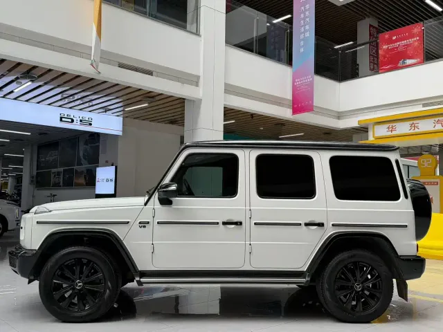 Mercedes-Benz G-Class — Фото автомобиля 5