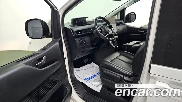 Hyundai Staria Staria Tourer 11 мест — Фото автомобиля 10