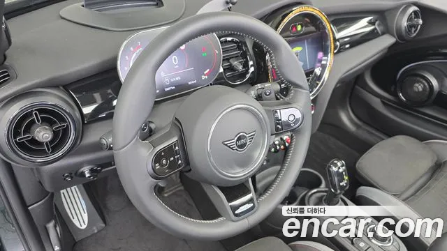 MINI Cooper Convertible — Фото автомобиля 19