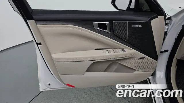 Kia K8 (New) Hybrid — Фото автомобиля 13