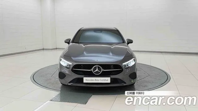Mercedes-Benz A-Class W177 — Фото автомобиля 8