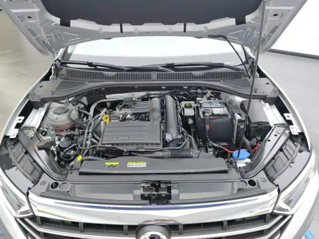 Volkswagen Sagitar — Фото автомобиля 10
