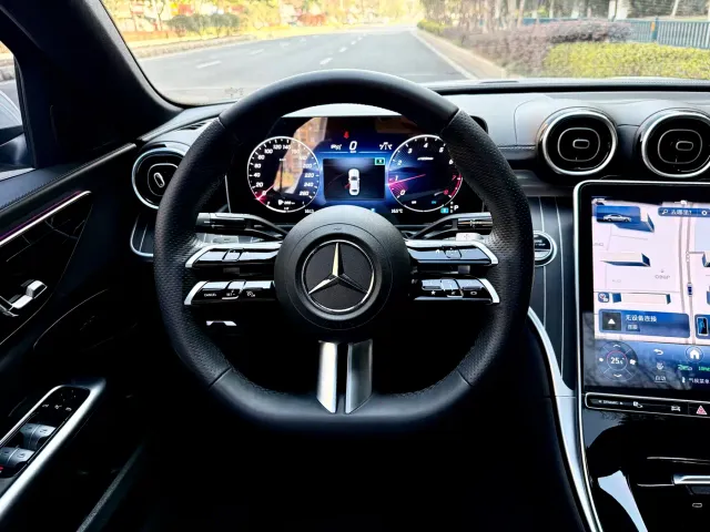 Mercedes-Benz C-Class — Фото автомобиля 6