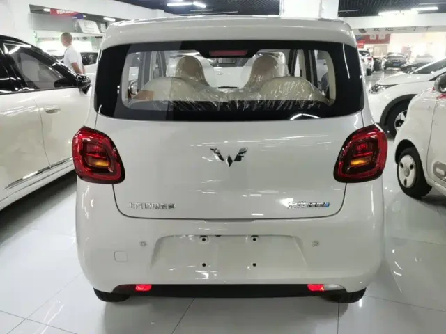 Wuling Hongguang Mini EV — Фото автомобиля 5