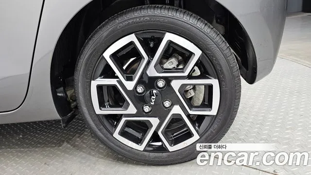 Kia RAY Новый Kia Ray Signature — Фото автомобиля 21