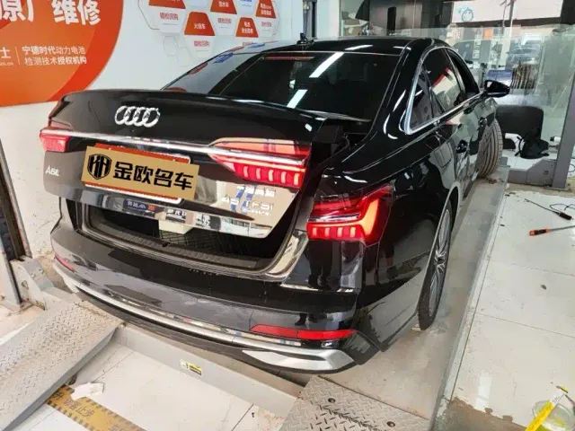 Audi A6L — Фото автомобиля 3