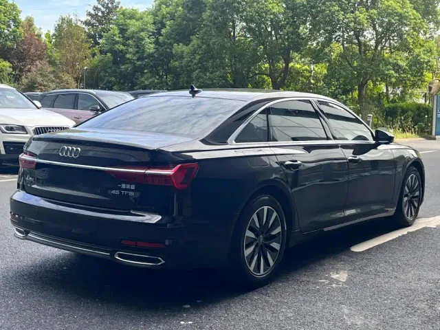 Audi A6L — Фото автомобиля 5