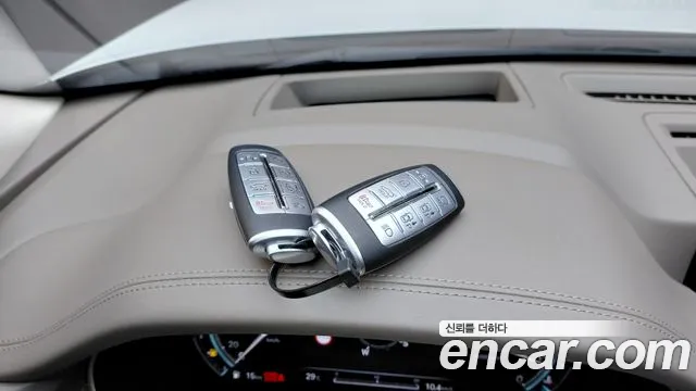 Genesis GV80 — Фото автомобиля 22