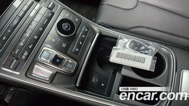 Hyundai Santafe Новый Santa Fe — Фото автомобиля 9
