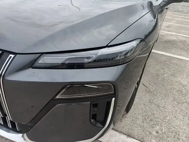 Roewe M7 DMH — Фото автомобиля 23