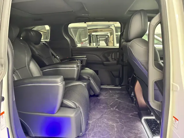 Toyota Granvia — Фото автомобиля 25