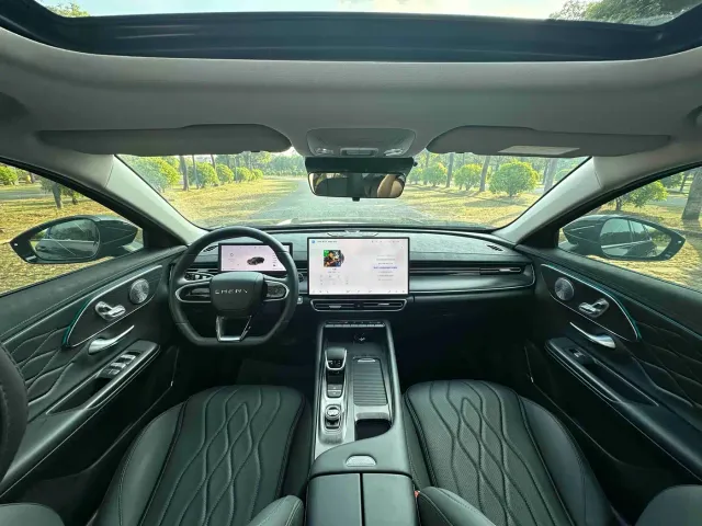 Chery Arrizo 8 PRO — Фото автомобиля 5