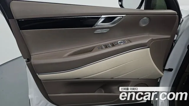 Genesis GV80 2.5T Бензин 2WD — Фото автомобиля 24