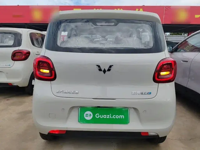Wuling Hongguang Mini EV — Фото автомобиля 5