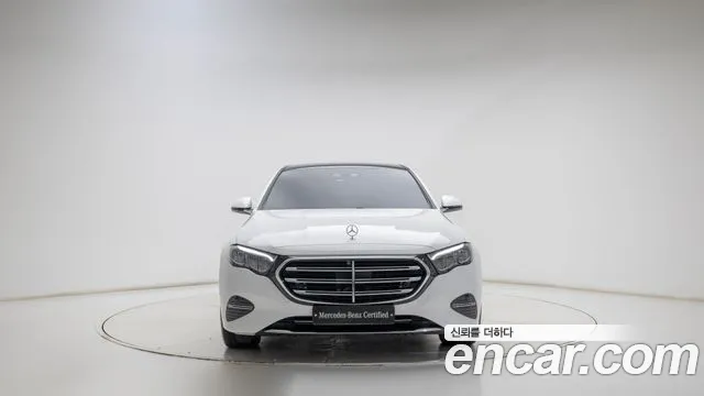 Mercedes-Benz E-Class W214 — Фото автомобиля 3