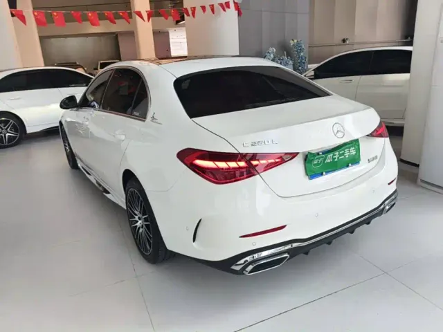 Mercedes-Benz C-Class — Фото автомобиля 4