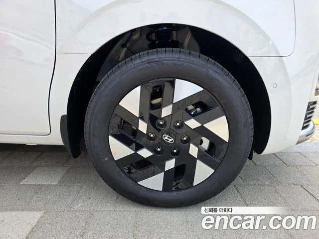Hyundai Staria — Фото автомобиля 7