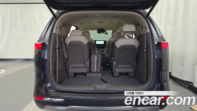 Kia Carnival 4th Gen — Фото автомобиля 23