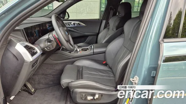 BMW XM — Фото автомобиля 7