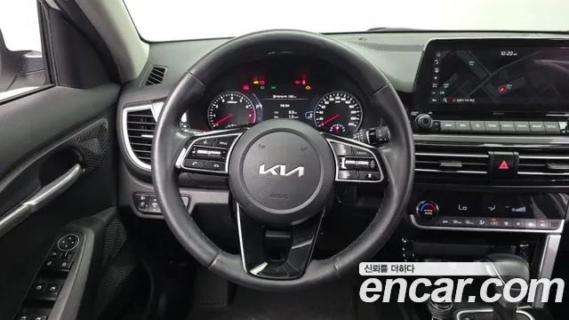 Kia Seltos — Фото автомобиля 19