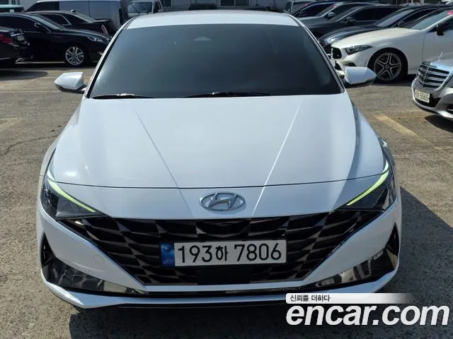 Hyundai AVANTE Avante (CN7) — Фото автомобиля 2