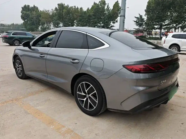 BYD Qin L — Фото автомобиля 4