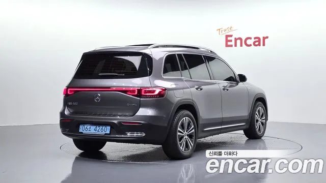 Mercedes-Benz EQB X243 — Фото автомобиля 2