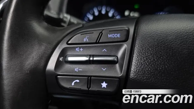 Hyundai Kona — Фото автомобиля 29