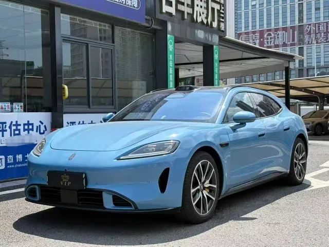 Фотография автомобиля — Shangjie Z7T
