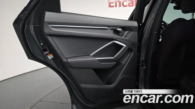 Audi Q3 35 TDI Premium Sportback — Фото автомобиля 22